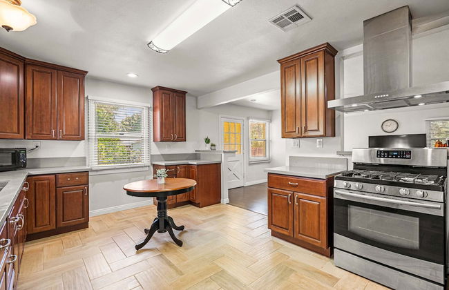 Comfortable Pasadena Retreat With Good Location - Foto 16