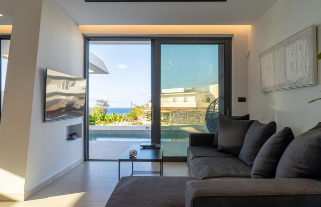 Aethra Deluxe Villa With Pool 700m From Beach - Photo 36
