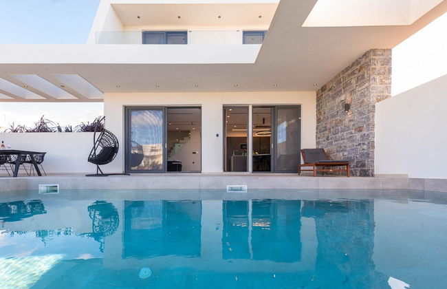 Aethra Deluxe Villa With Pool 700m From Beach - Photo 1