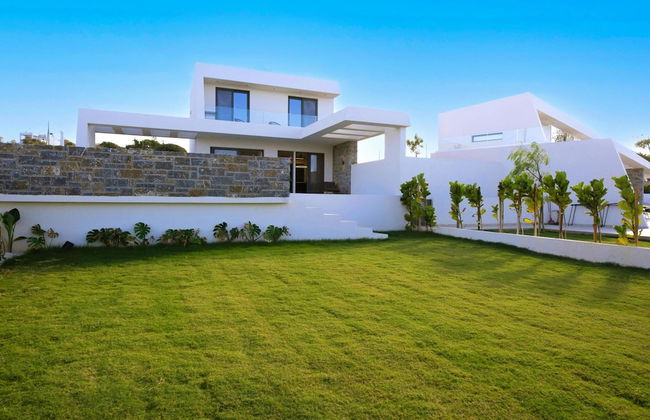 Aethra Deluxe Villa With Pool 700m From Beach - Photo 5