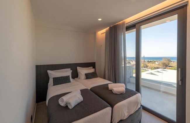 Aethra Deluxe Villa With Pool 700m From Beach - Photo 43