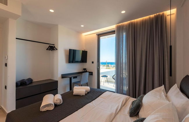 Aethra Deluxe Villa With Pool 700m From Beach - Photo 41