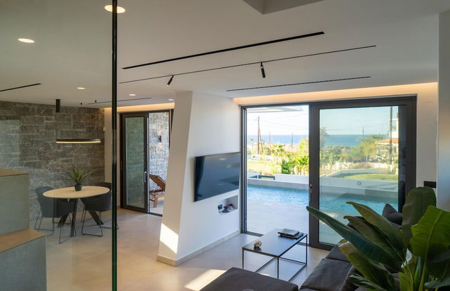 Aethra Deluxe Villa With Pool 700m From Beach - Photo 19
