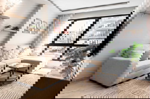 Photo 12 - The 2bdr Radiant Residence 5 min to Airport