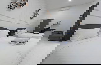 Photo 1 - House Of Marvilla