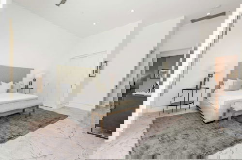 Foto 53 - Sleeps 18 Expansive Villa w/ Pool, Hot Tub, and Firepit Bravo Villa 4 by Avantstay