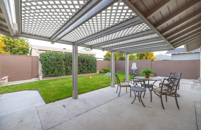 Marbella Lane - Charming 4BR Bungalo for Relaxing Retreat - Foto 27