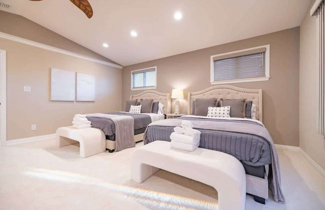 Marbella Lane - Charming 4BR Bungalo for Relaxing Retreat - Foto 5