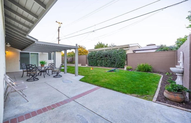 Marbella Lane - Charming 4BR Bungalo for Relaxing Retreat - Foto 28