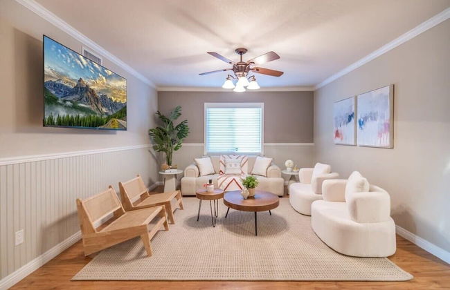 Marbella Lane - Charming 4BR Bungalo for Relaxing Retreat - Foto 25