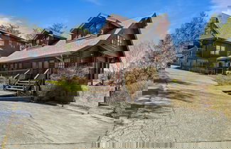 Photo 1 - Suite at Dollywood Lane