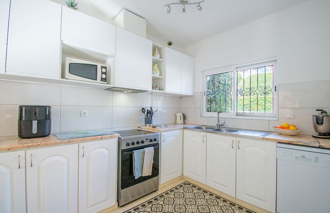 99 ADM Casa Mendes Fabulous Townhouse With Share - Foto 5