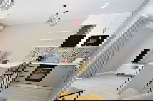 Foto 1 - White Moon Apartment 301