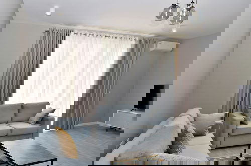 Foto 7 - White Moon Apartment 301