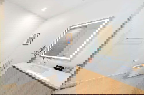 Foto 26 - @ Marbella Lane - Grand 2BR w/ Beach & Ocean Views