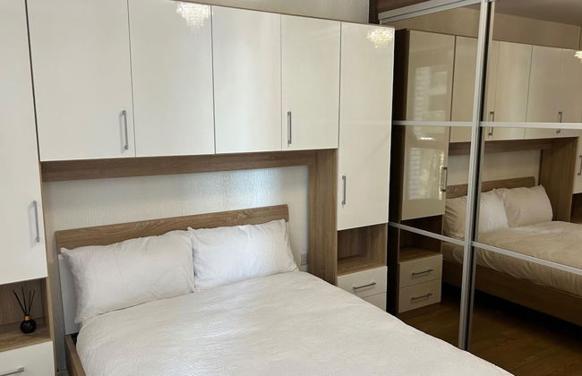 1-bed Apt, Sleeps 4, Central To Shops & Transport - Photo 4