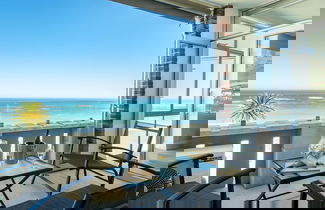 Foto 1 - Camps Bay Beachside 2bed w Sea View Cloud 9