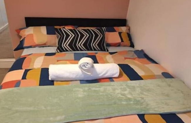 Fantastic Large Room with free parking - Foto 6
