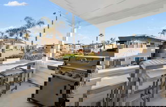 Foto 2 - Steps From the Sand/boardwalk Outdoor Dining, Parking, and Patio in Newport