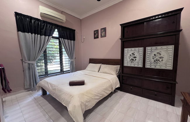 Nurbayu Villa (3 and 4 bedroom Villa) Kemaman - Foto 8