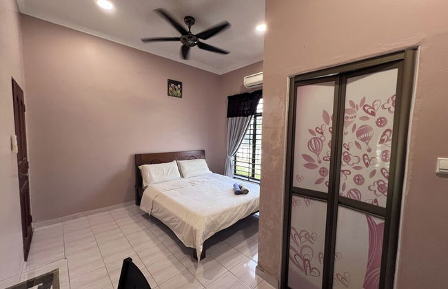 Nurbayu Villa (3 and 4 bedroom Villa) Kemaman - Foto 15