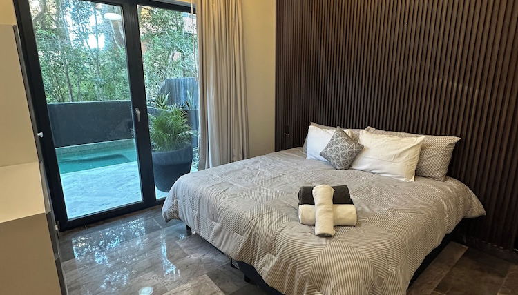 Photo 1 - Villa Amira