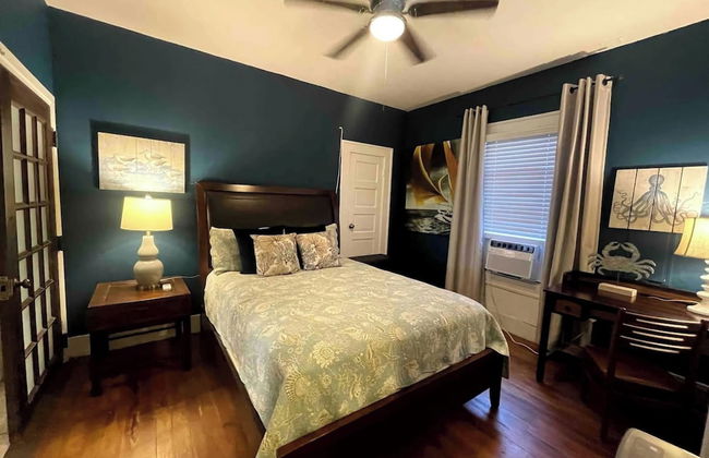 1BR Apartment in Historic Galveston - Photo 2