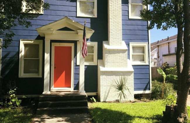 1BR Apartment in Historic Galveston - Photo 24
