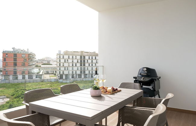 Lagos Marina View 3 With Pool by Homing - Photo 21