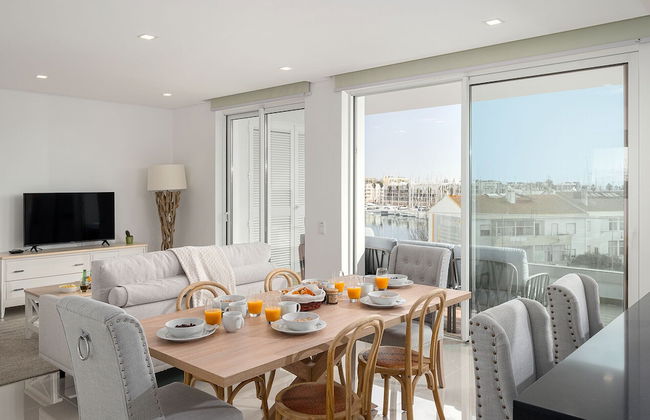 Lagos Marina View 3 With Pool by Homing - Photo 14