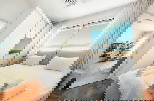 Foto 2 - Panoramic Sea View Escape by Sea N' Rent