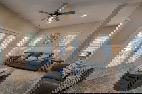 Foto 5 - Shell Yeah by Avantstay Seagrove Pet-friendly Private Pool