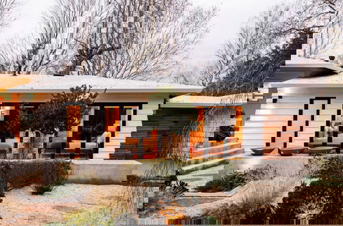 Foto 3 - Marquee By Avantstay Modern Stylish Estate w Pool Entertainers Courtyard