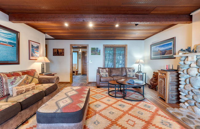 Lakefront Haven by Avantstay Minutes to Ski Resorts Private Dock Boat - Foto 10
