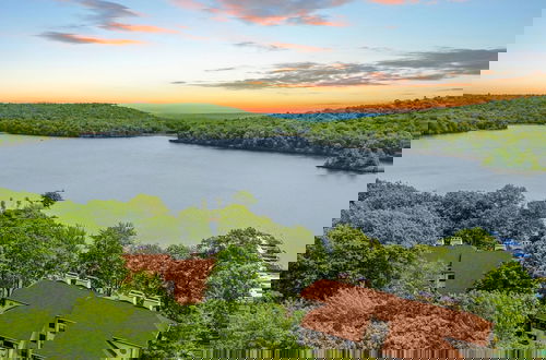 Foto 3 - Boulder Lake-scape by Avantstay Lakefront Views