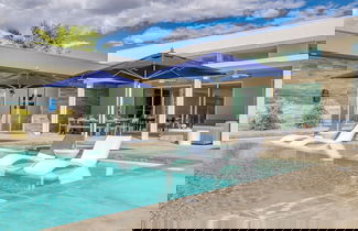 Foto 3 - Polo Villa 3 by Avantstay Features Expansive Putting Green Pool Spa Outdoor Firepit 260328 6 Bedrooms