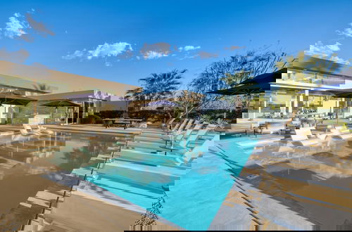 Foto 5 - Polo Villa 5 by Avantstay Outdoor Bocce Ball Fire Pit BBQ Pool Spa 260332 6 Bedrooms