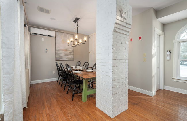 TuckAway Suites at East Branch - Foto 23