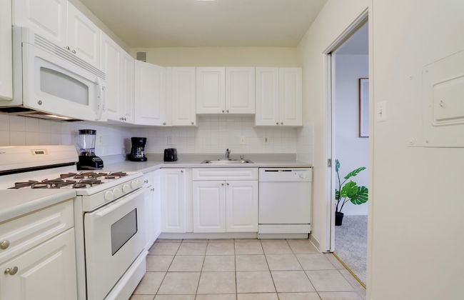 Apartment in the Heart of Crystal City - Foto 18