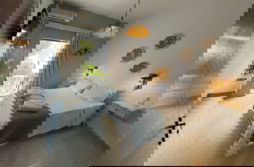 Photo 1 - 3 little pigs apartments