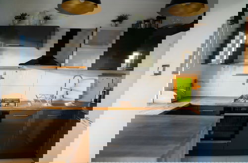 Foto 6 - RentPlanet - Apartament Skierniewicka