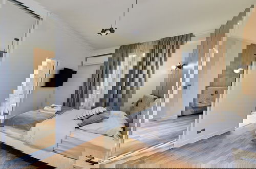 Photo 6 - Terrace Apartment Trocadero Eiffel Tower by Studio Prestige