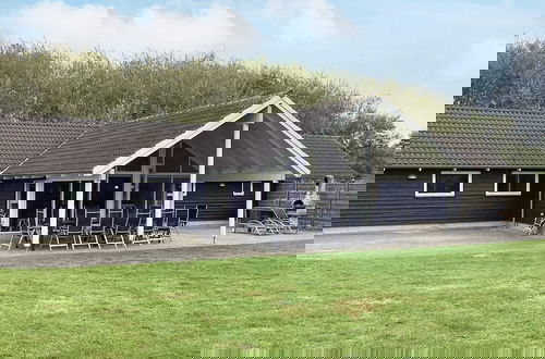 Photo 27 - 4 Star Holiday Home in Idestrup