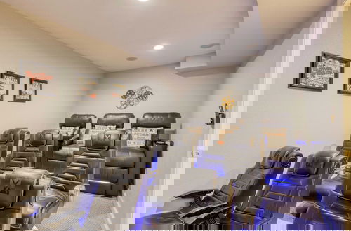 Foto 5 - Sleeps 28 Beachfront w/ Pool, Hot Tub, Game Room Atlantic Watch by Avantstay