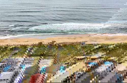 Foto 61 - Sleeps 28 Beachfront w/ Pool, Hot Tub, Game Room Atlantic Watch by Avantstay