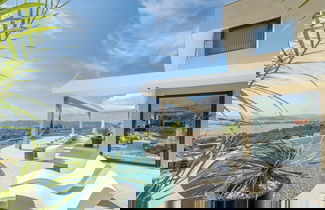 Foto 1 - Premium Villa With Infinity Pool