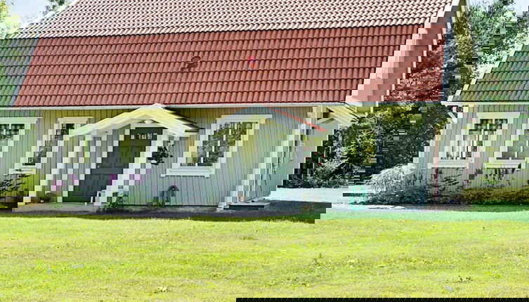 Foto 1 - 5 Person Holiday Home in Tranas-by Traum
