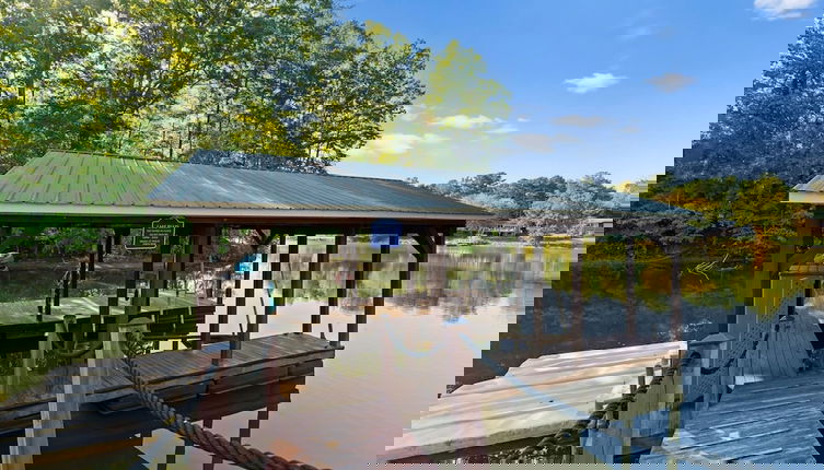 Photo 1 - Jake s Lake House by Avantstay Lake Gazebo