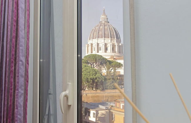 Una finestra sulla cupola di San Pietro - Foto 35