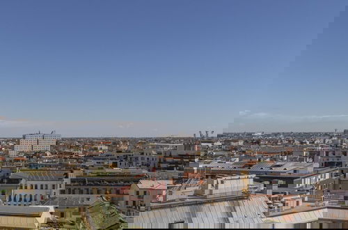 Foto 55 - San Babila Central Tower by Rentopolis - High-end 1bdr with panoramic terrace overlooking Duomo